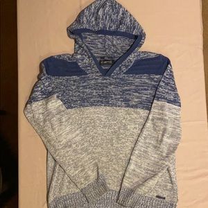 Energie L hooded sweater feels like a Medium